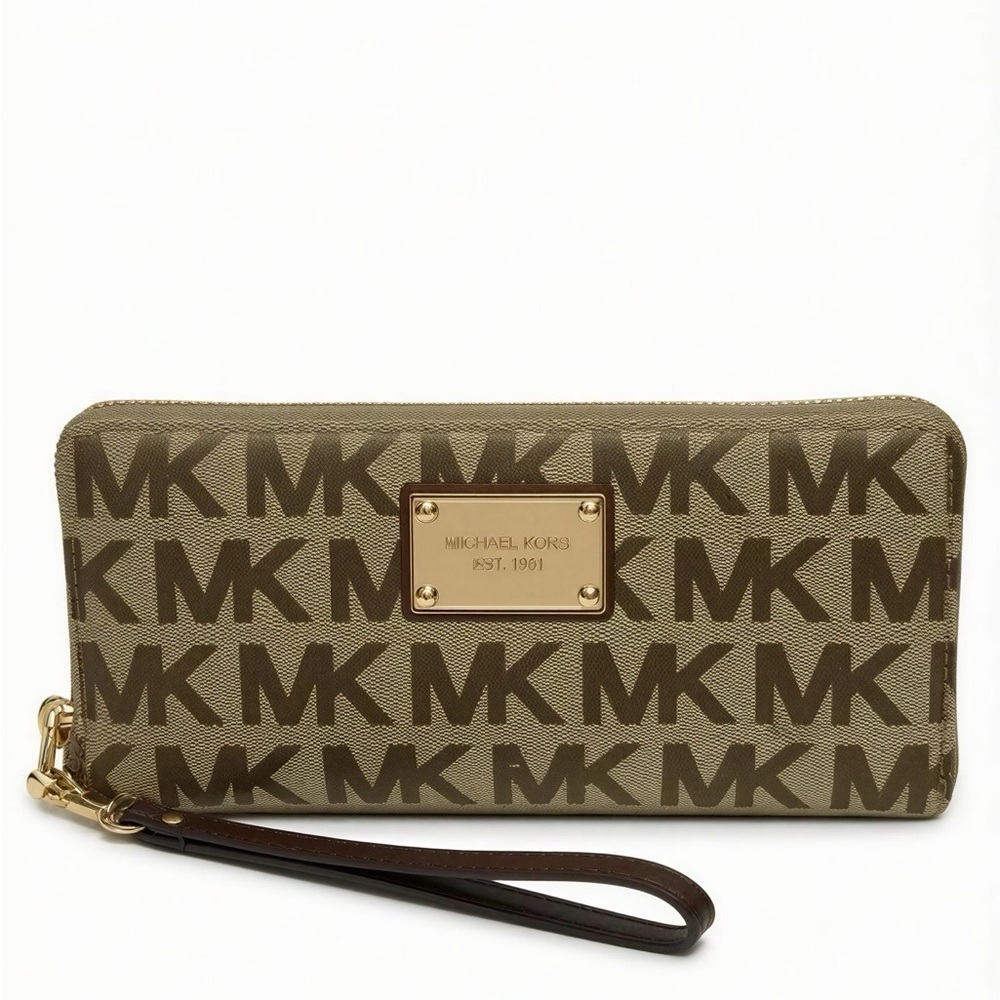NWOT Michael Kors Beige/Brown MK Logo Zip Wallet
